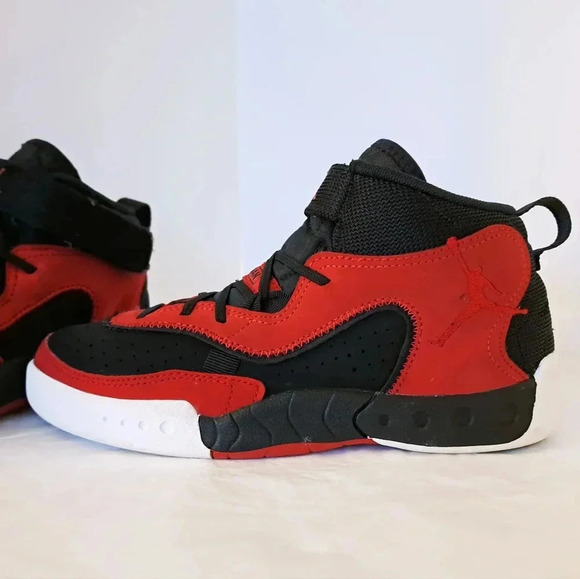 Jordan Other - Jordan GS Jumpman Pro RX Gym Red/Black /White Size 2Y (21cm)